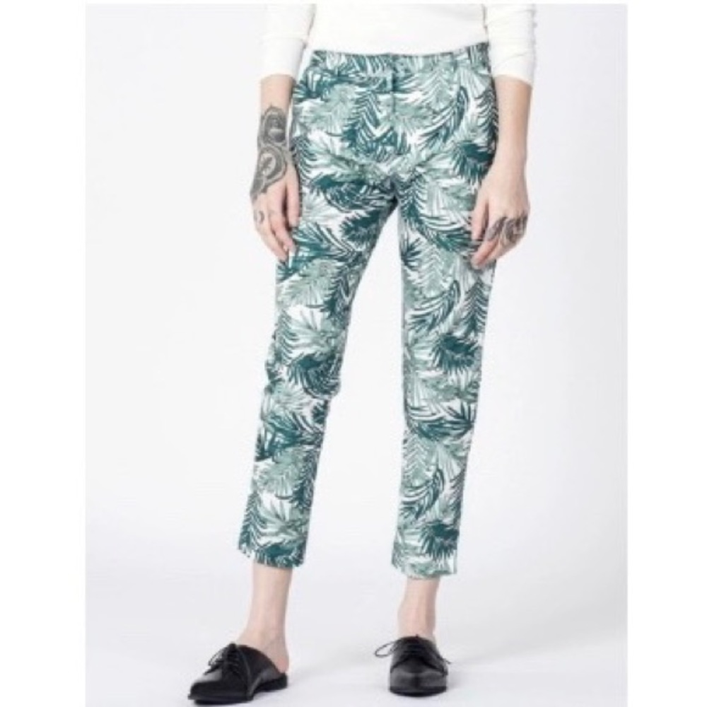 Wildfang Lucca Palm Print Cropped Pant